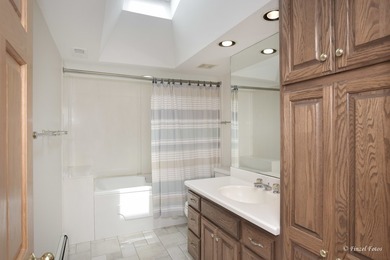 An exciting waterfront lifestyle awaits! A lively destination - photo 20