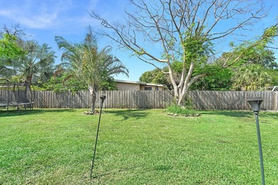 Charming and full of potential, this well-maintained 2-bedroom - photo 28