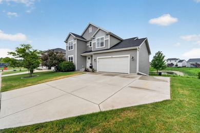 Welcome home to this beautiful, meticulously maintained - photo 29