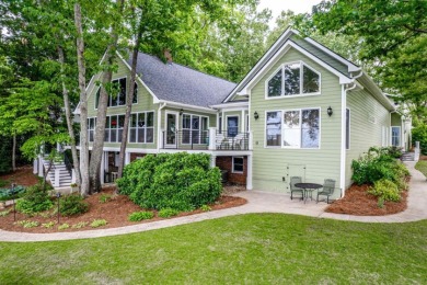 Stunning Waterfront Property - Lake Home For Sale in Eatonton, Georgia