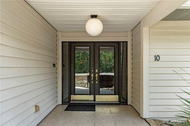 Spacious pool home on an oversized 0.55-acre corner lot in - photo 4