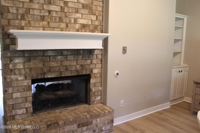 Located in South DeSoto Estates on 1.52 acres in the - photo 8