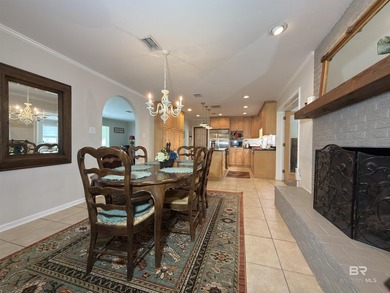Welcome to this beautifully maintained 4-bedroom, 3-bath home - photo 12