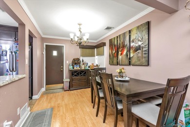 Welcome to this three-bedroom, two-bath split-level home - photo 4