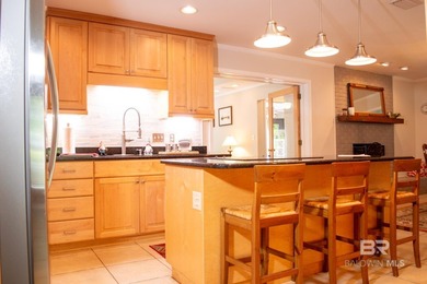 Welcome to this beautifully maintained 4-bedroom, 3-bath home - photo 15