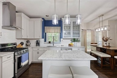 Beautifully updated home situated on a cul-de-sac in the - photo 19