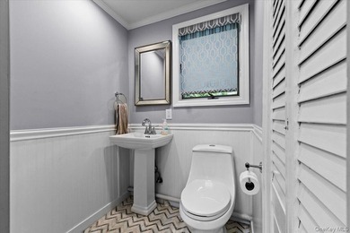 Welcome to one of the largest properties in this prime location - photo 21