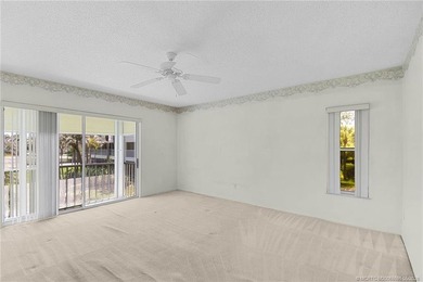 Beautiful 2 Bed/2 Bath with 1,370 Sq Ft of Living Space. Kitchen - photo 23