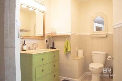 Welcome to this beautifully maintained 4-bedroom, 3-bath home - photo 25