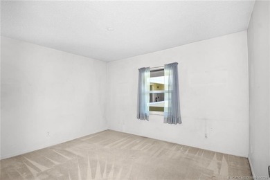 Beautiful 2 Bed/2 Bath with 1,370 Sq Ft of Living Space. Kitchen - photo 29