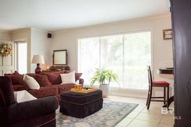 Welcome to this beautifully maintained 4-bedroom, 3-bath home - photo 30