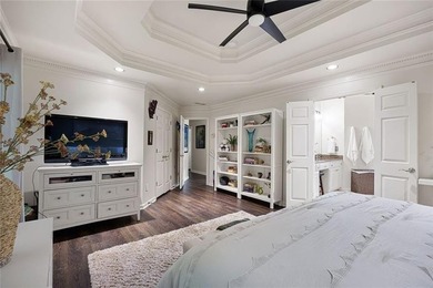 Beautifully updated home situated on a cul-de-sac in the - photo 30