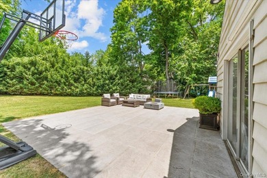 Welcome to one of the largest properties in this prime location - photo 39