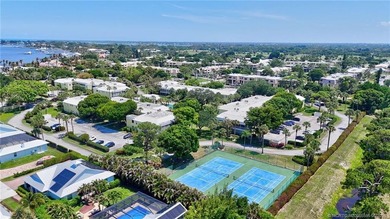 Beautiful 2 Bed/2 Bath with 1,370 Sq Ft of Living Space. Kitchen - photo 48