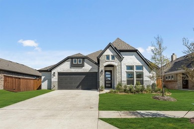 (private lake, pond, creek) Home For Sale in Royse City Texas