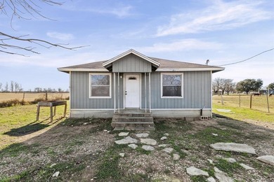 Brazos River - McLennan County Home For Sale in Waco Texas
