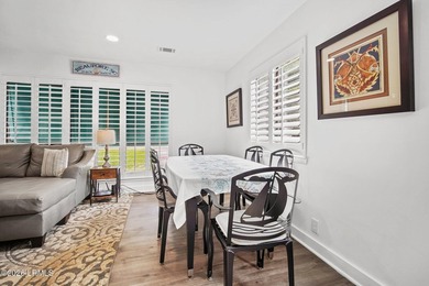 Located in Pigeon Point, this thoughtfully renovated 3-bedroom - photo 13