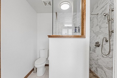 Welcome to your dream home! This beautiful 4-bedroom, 3-bath - photo 15