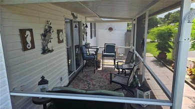 Priced to sell! Charming 3 br 2 ba with one car garage that's - photo 19