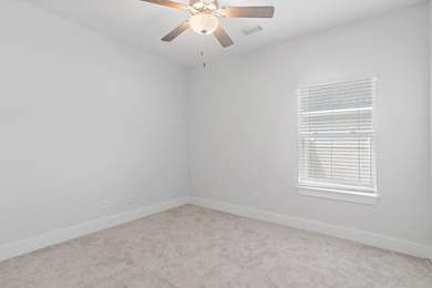 2022-built single-family home featuring 3 bedrooms, 2 baths with - photo 19