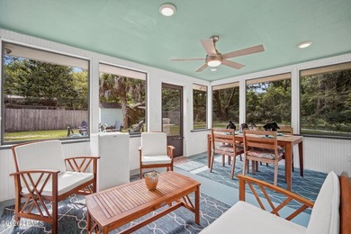 Located in Pigeon Point, this thoughtfully renovated 3-bedroom - photo 25