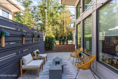Discover modern design in an unbeatable location just off - photo 29