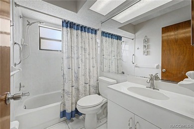 One or more photo(s) has been virtually staged. Bring your RV - photo 36