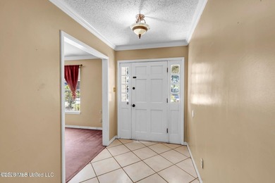 Don't miss out on this Great investment opportunity. Easy access - photo 4