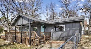 STR-friendly! Motivated seller! Remodeled in 2025, this - photo 5