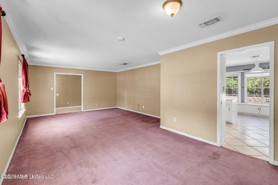 Don't miss out on this Great investment opportunity. Easy access - photo 7