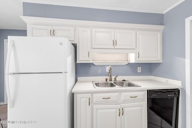 Don't miss out on this Great investment opportunity. Easy access - photo 10