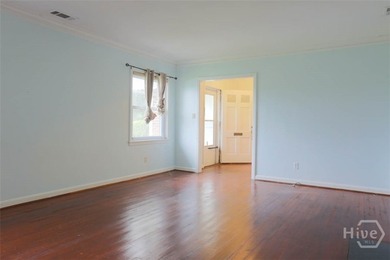 BACK ON THE MARKET, due to no fault of the Seller. Ready to make - photo 4