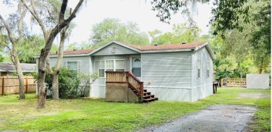 Lake Home For Sale in Dunnellon, Florida