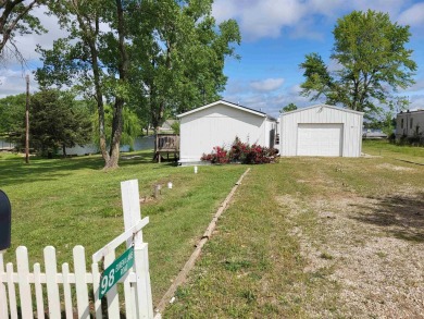 Lake Home For Sale in Eureka, Kansas