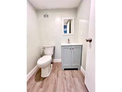 Spacious 1bed-1.5 bath condo, fully renovated and move-in ready