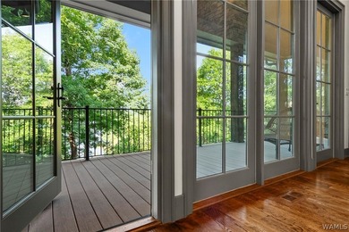 Spanning over 4,000 sq ft with 5 BR and 5.5 baths, this - photo 16