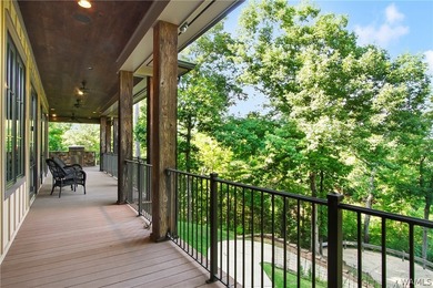 Spanning over 4,000 sq ft with 5 BR and 5.5 baths, this - photo 18