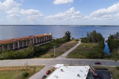 Rare piece of property near downtown Punta Gorda with Gulf - photo 9