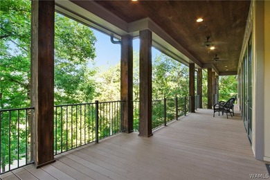 Spanning over 4,000 sq ft with 5 BR and 5.5 baths, this - photo 19