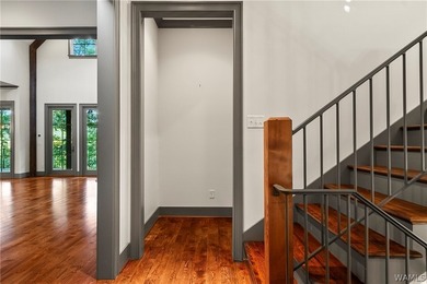Spanning over 4,000 sq ft with 5 BR and 5.5 baths, this - photo 30