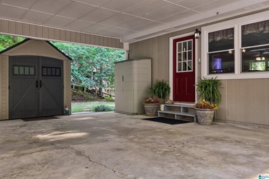 OPEN HOUSE 7/19 1-3 Lay Lake living at its BEST! Located in - photo 7