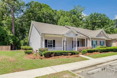 Explore low-maintenance living at 93 Falkland Ave, Savannah, GA - photo 3