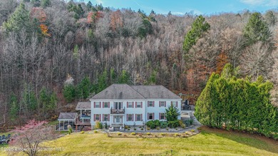 Lake Home For Sale in New Milford, Pennsylvania