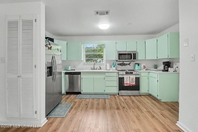 Enjoy peaceful waterfront living on the Biloxi River just a few - photo 7