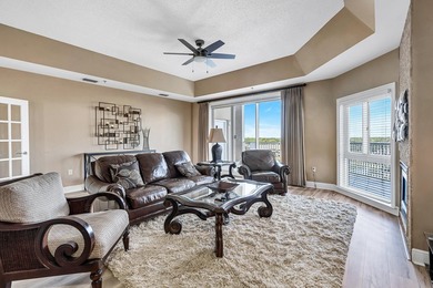 Empress 704 offers a distinctive design, breathtaking Gulf and - photo 29
