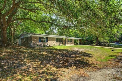 Updated Southside gem offering the perfect blend of charm and - photo 33