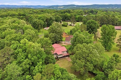 Golf course living in beautiful Hot Springs, Arkansas! This 4BR - photo 39