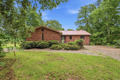 Golf course living in beautiful Hot Springs, Arkansas! This 4BR - photo 40