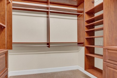 HIGHLY MOTIVATED seller. Beautiful 4 bedroom/4.5 bath home PLUS - photo 41