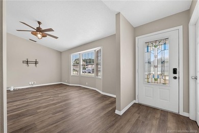 Check out this fantastic starter home or investment opportunity - photo 2